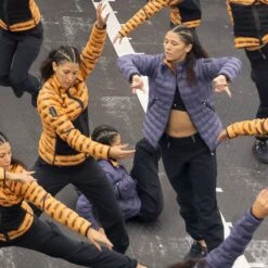 On Running On Switch Jacket Women - Flint & Mango -On Running Shop on switch jacket women flint mango 2 1300811