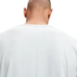 On Running On T Shirt - Surf 8 On Running On T Shirt - Surf -On Running Shop on t shirt surf 5 1152344