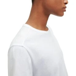 On Running On T Women T-Shirt - White 9 On Running On T Women T-Shirt - White -On Running Shop on t women t shirt white 5 1153331