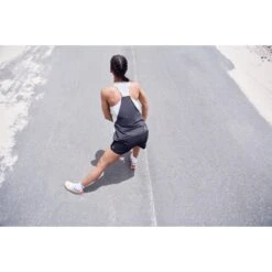 On Running On Tank-T Women Running Shirt - Glacier & Black -On Running Shop on tank t women running shirt glacier black 8 948796