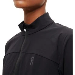 On Running On Trail Breaker Women Long Sleeve Running Shirt - Black 9 On Running On Trail Breaker Women Long Sleeve Running Shirt - Black -On Running Shop on trail breaker women long sleeve running shirt black 5 1154356