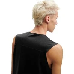 On Running On Training Tank - Black 12 On Running On Training Tank - Black -On Running Shop on training tank black 7 1154434