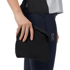 On Running On Waterproof Anorak Women - Black '22 19 On Running On Waterproof Anorak Women - Black '22 -On Running Shop on waterproof anorak women black 10 949113