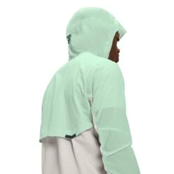 On Running On Weather Jacket - Creek & Pearl -On Running Shop on weather jacket creek pearl 6 1428060