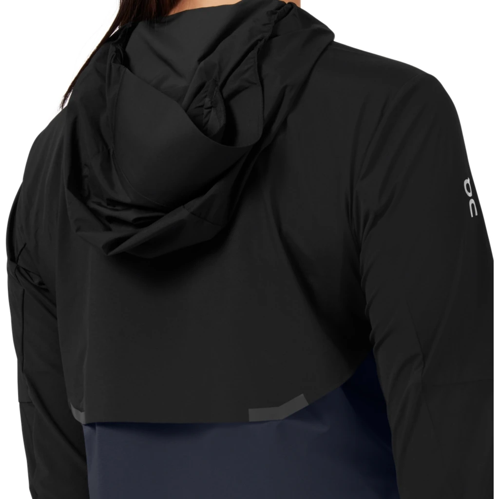 On Running On Weather Jacket Women - Black & Navy 9 On Running On Weather Jacket Women - Black & Navy - Image 9