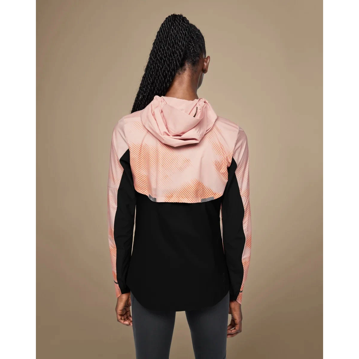 On Running On Weather Jacket Lumos Women - Woodrose & Black 3 On Running On Weather Jacket Lumos Women - Woodrose & Black - Image 3